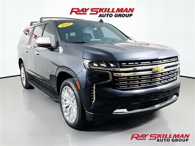2022 Chevrolet Suburban Premier's photo