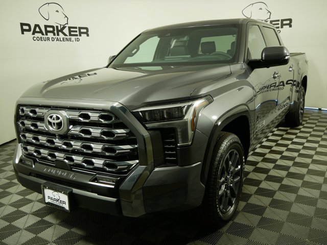 2026 Toyota Tundra Platinum's photo