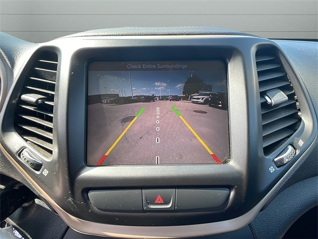 2015 Jeep Cherokee Latitude photo 23