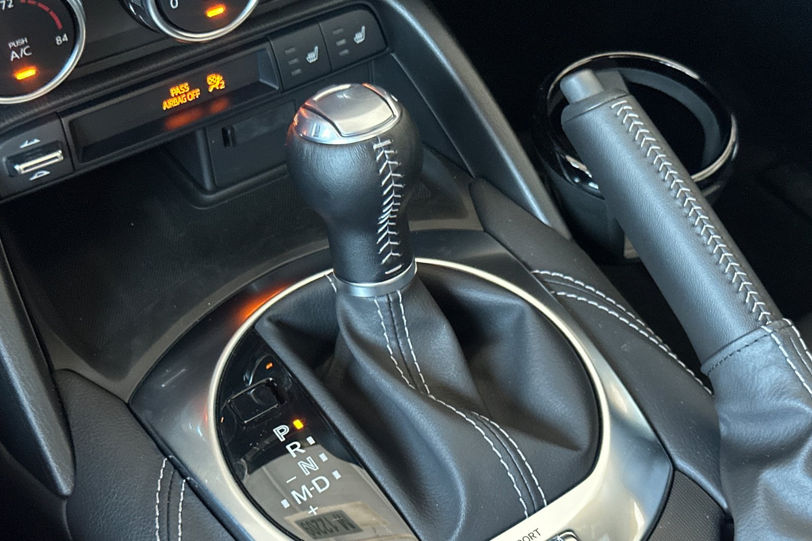2025 Mazda MX-5 Miata Miata RF Grand Touring photo 19