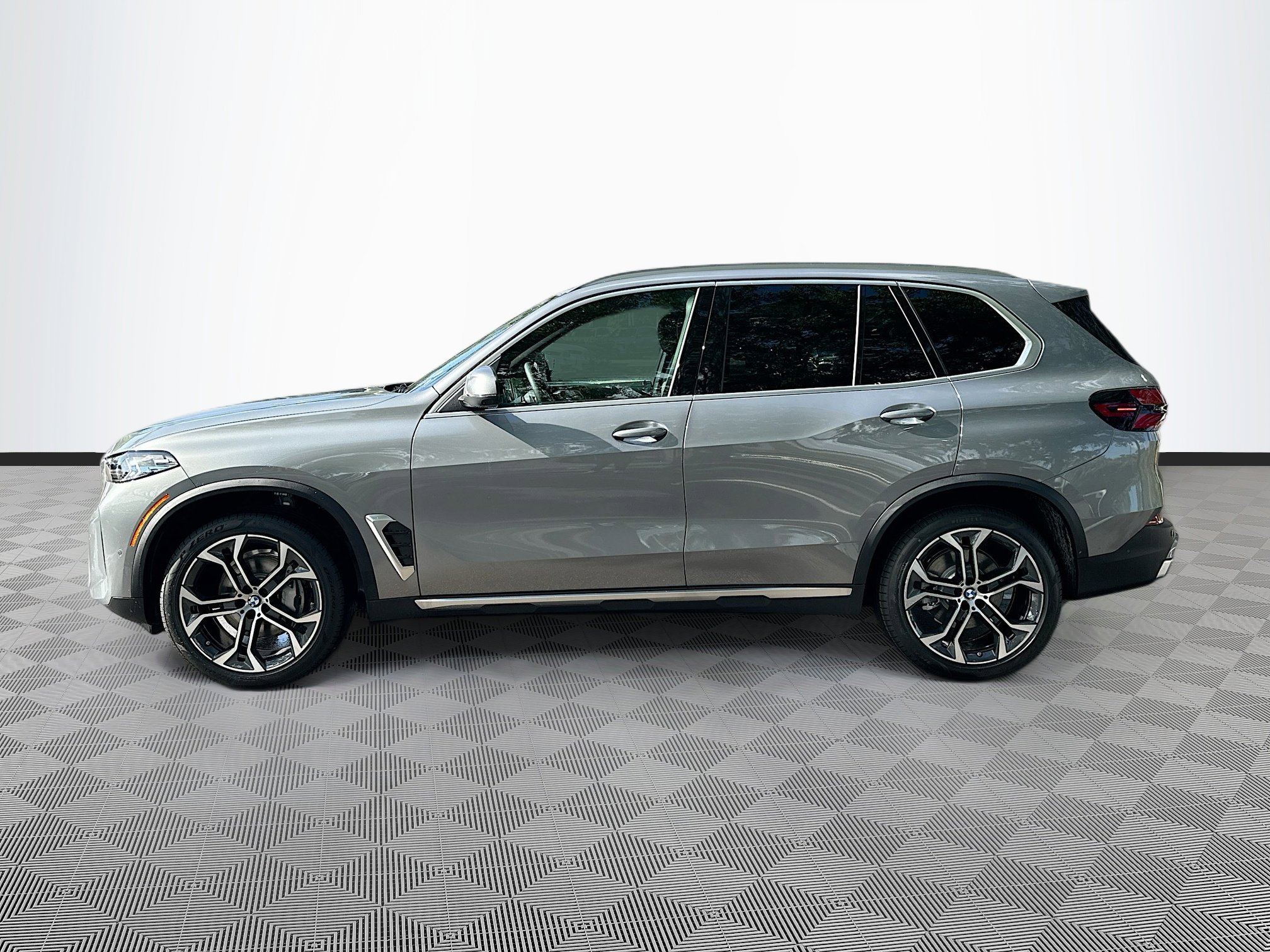 2026 Bmw X5 sDrive40i photo 4