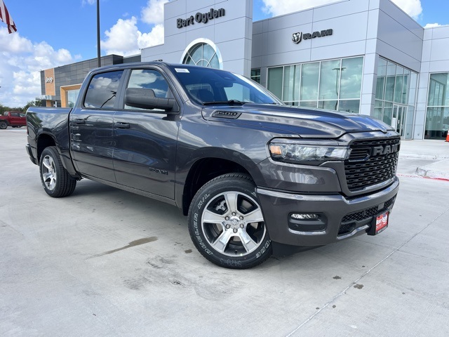 2026 RAM Ram 1500 Pickup Express's photo