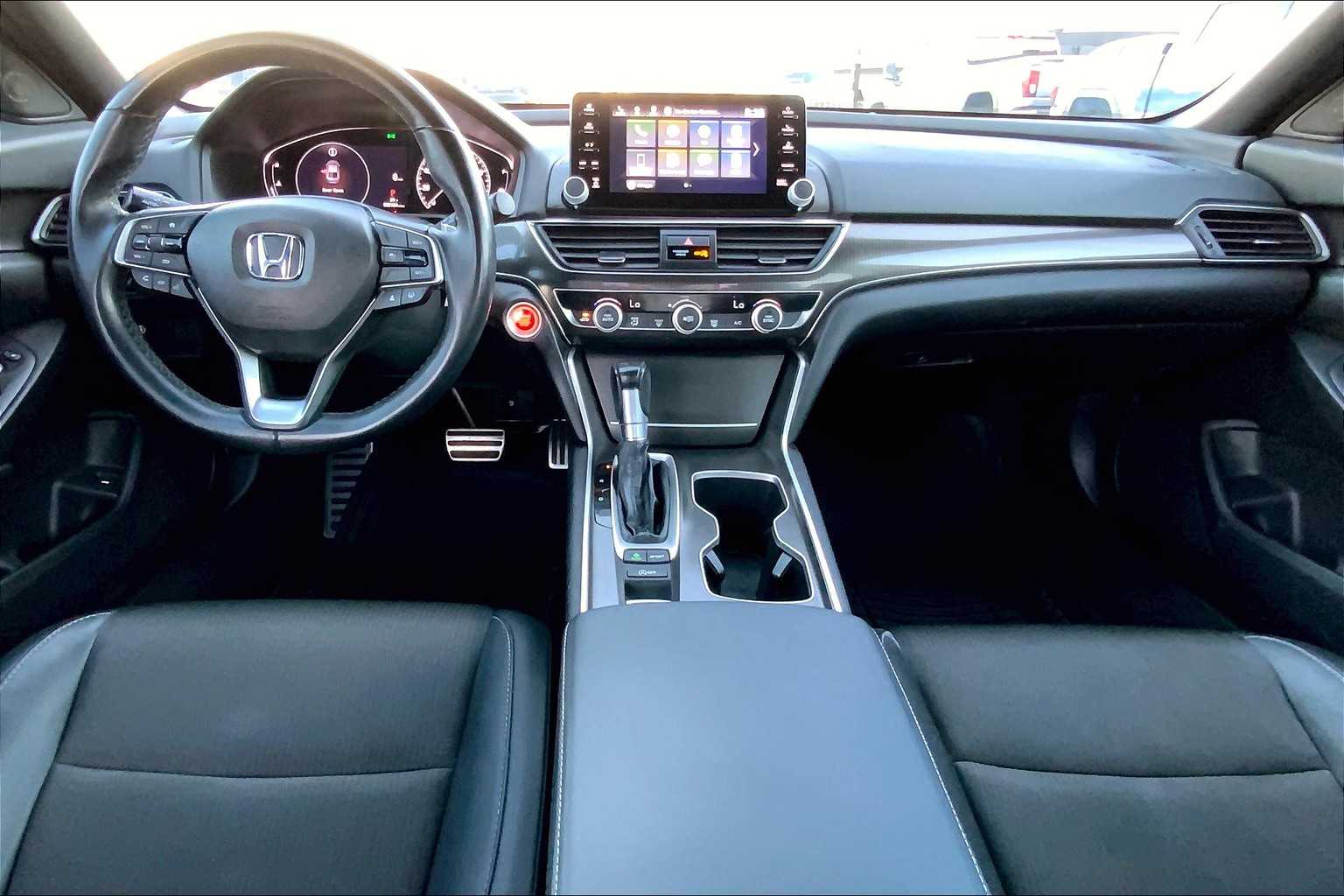 2022 Honda Accord Sport photo 15