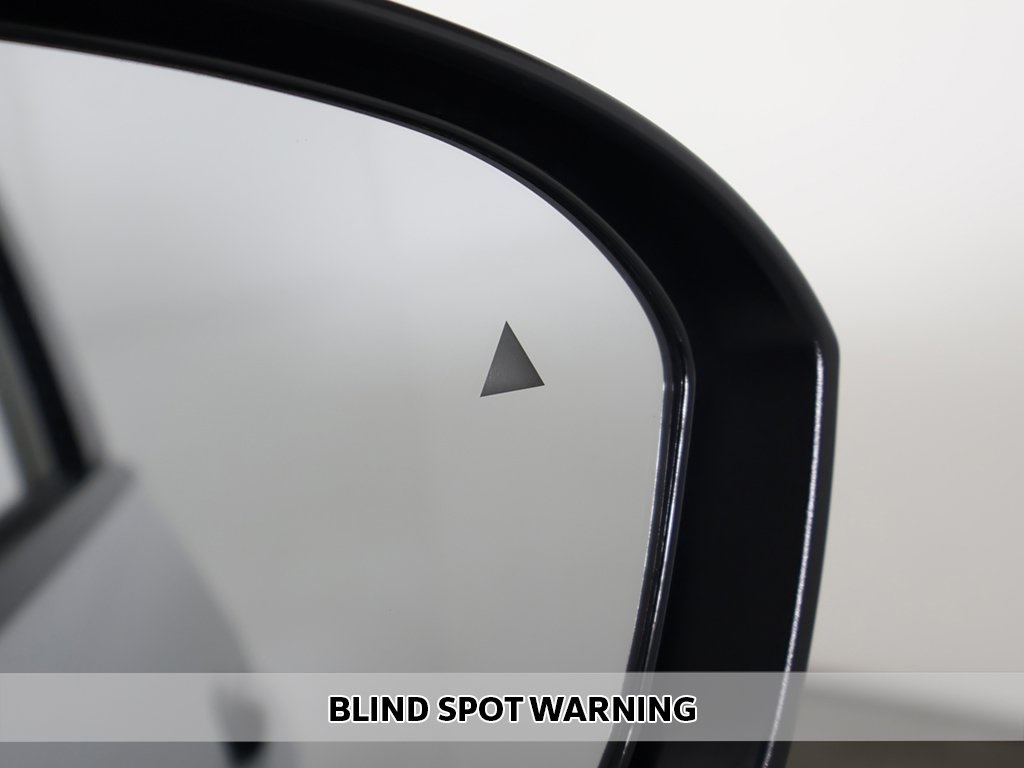 2021 Nissan Rogue SV photo 3