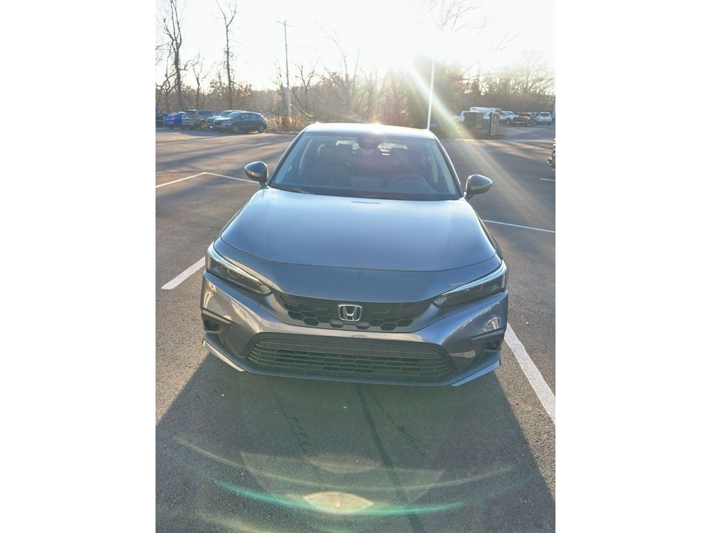 2024 Honda Civic Hatchback LX's photo