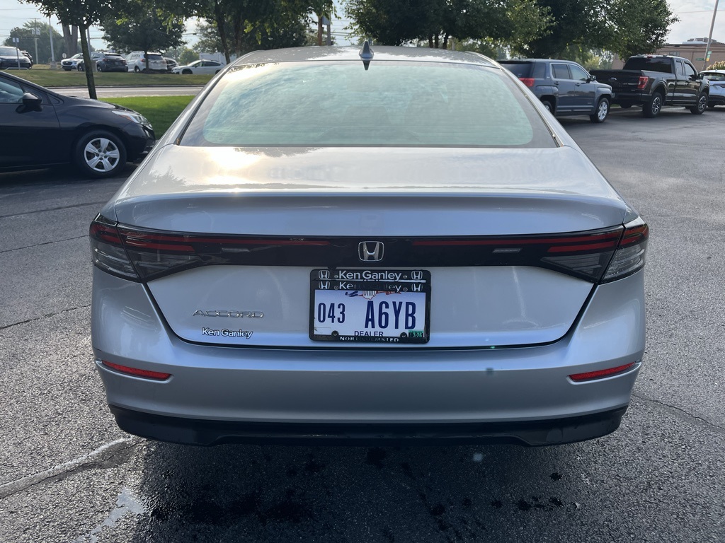 2023 Honda Accord EX photo 5