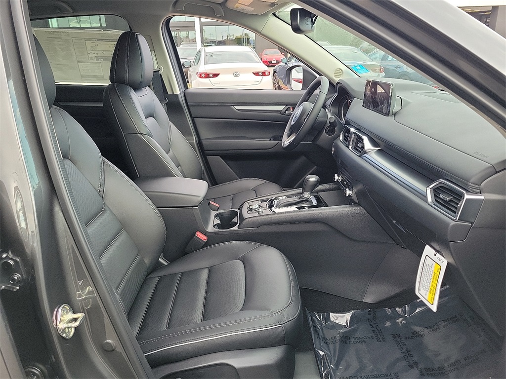 2025 Mazda CX-5 2.5 S Preferred photo 15