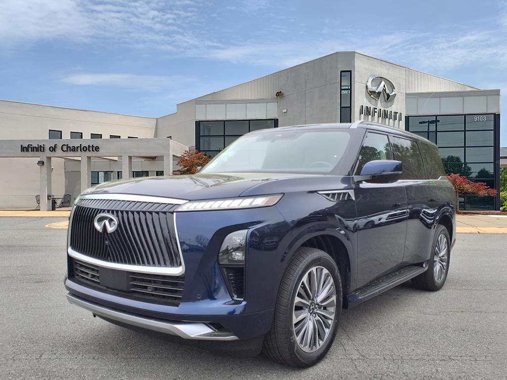2025 INFINITI QX80 Luxe 4WD's photo
