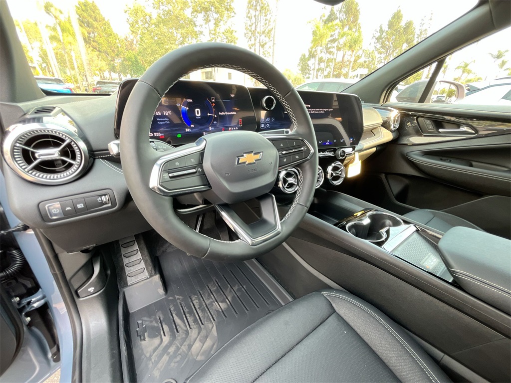 2025 Chevrolet Blazer EV photo 10