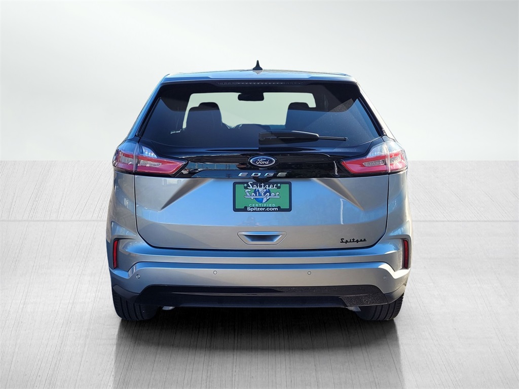 2024 Ford Edge ST photo 3