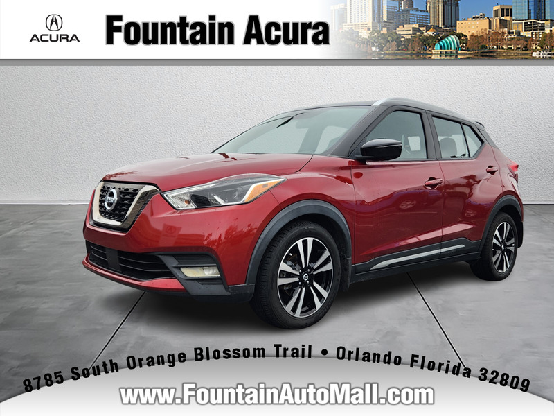 2020 Nissan Kicks SR