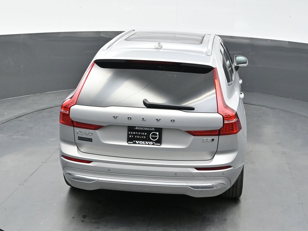 2023 Volvo XC60 B5 Plus photo 33