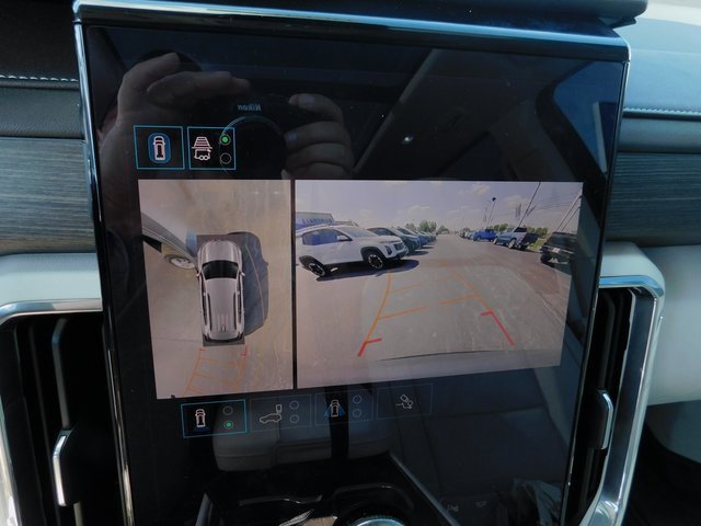 2024 Gmc Acadia Denali photo 26