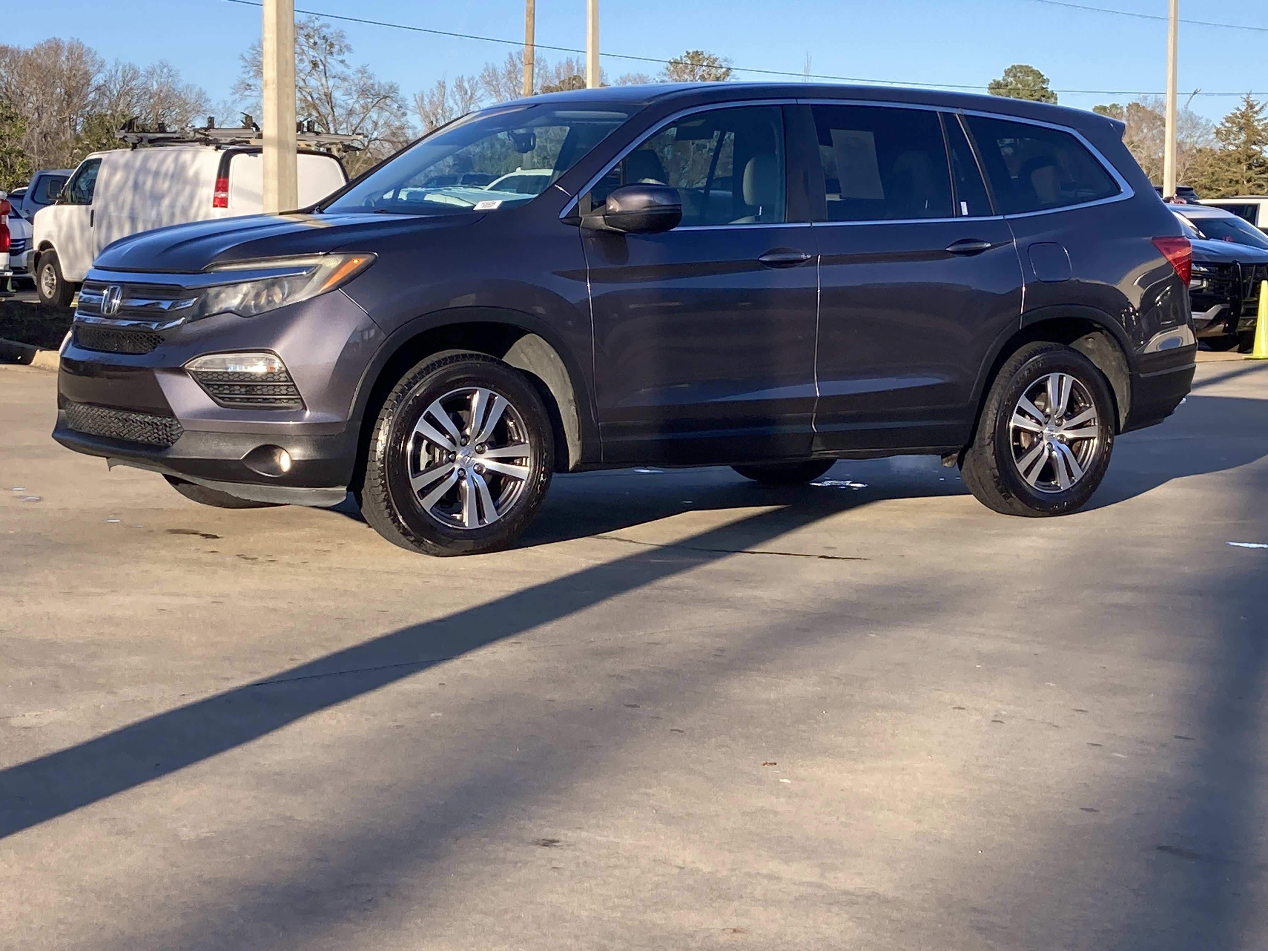2017 Honda Pilot EX-L's photo