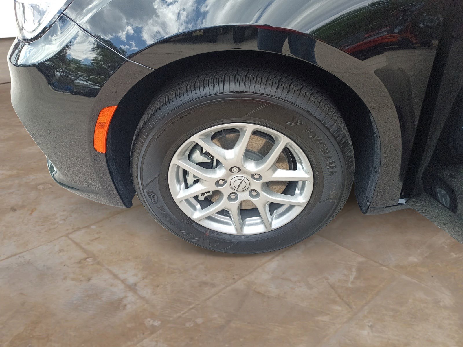 2026 Chrysler Pacifica photo 24