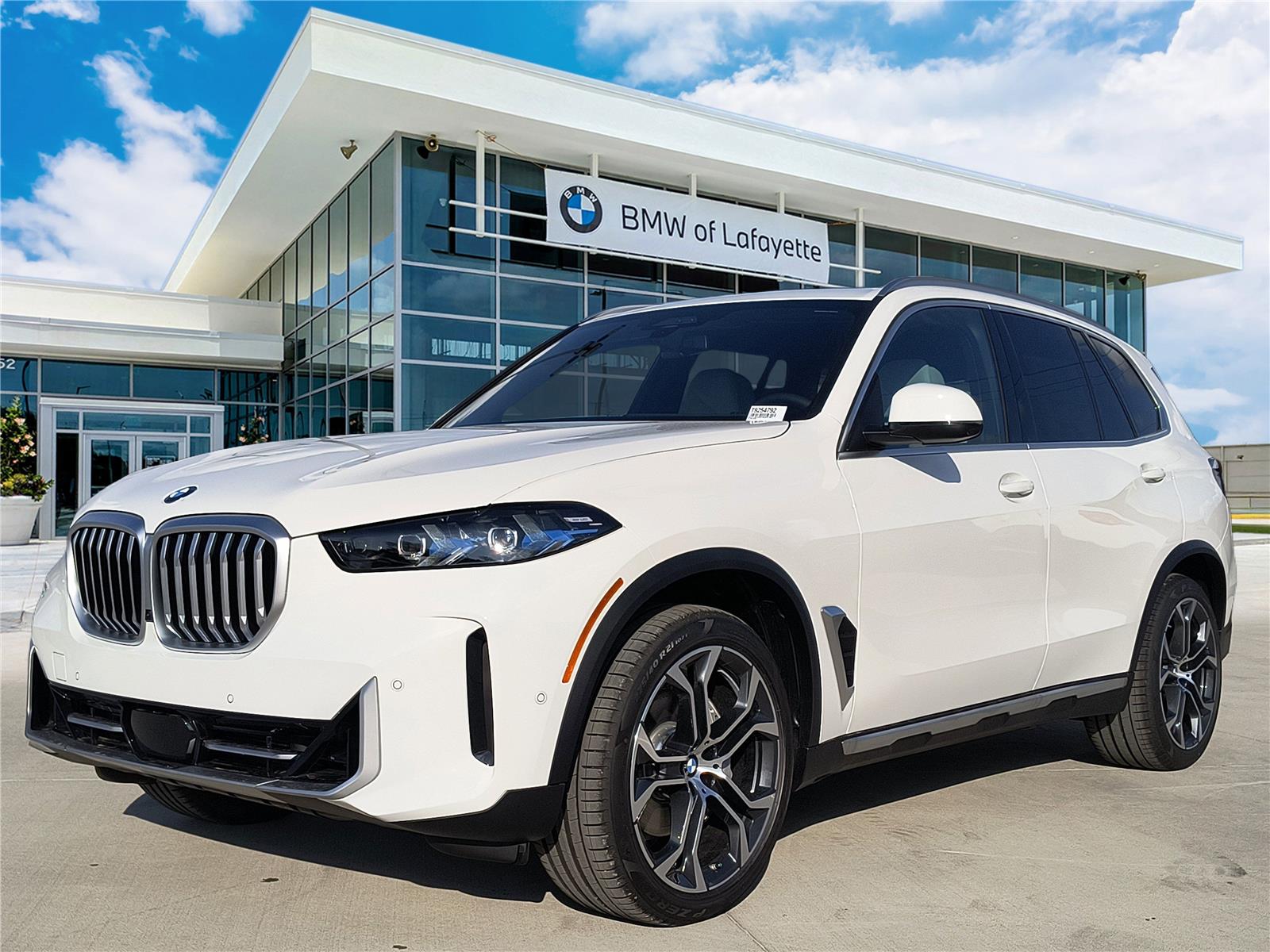 2026 BMW X5 40i's photo