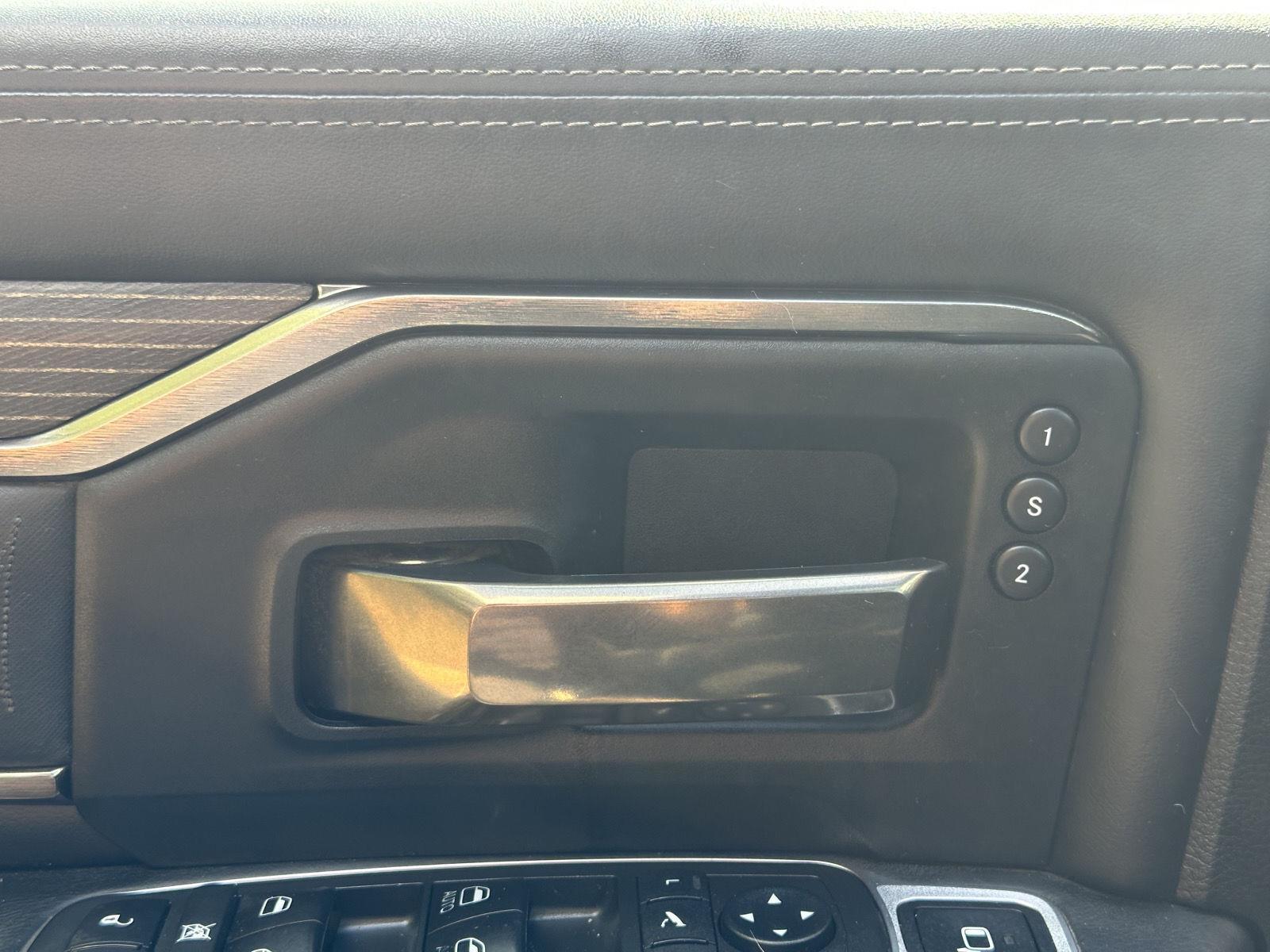 2019 Ram 2500 Limited photo 15