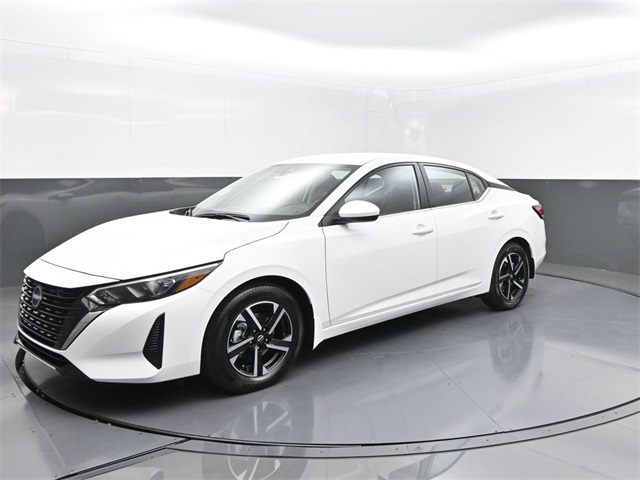 2025 Nissan Sentra SV photo 3