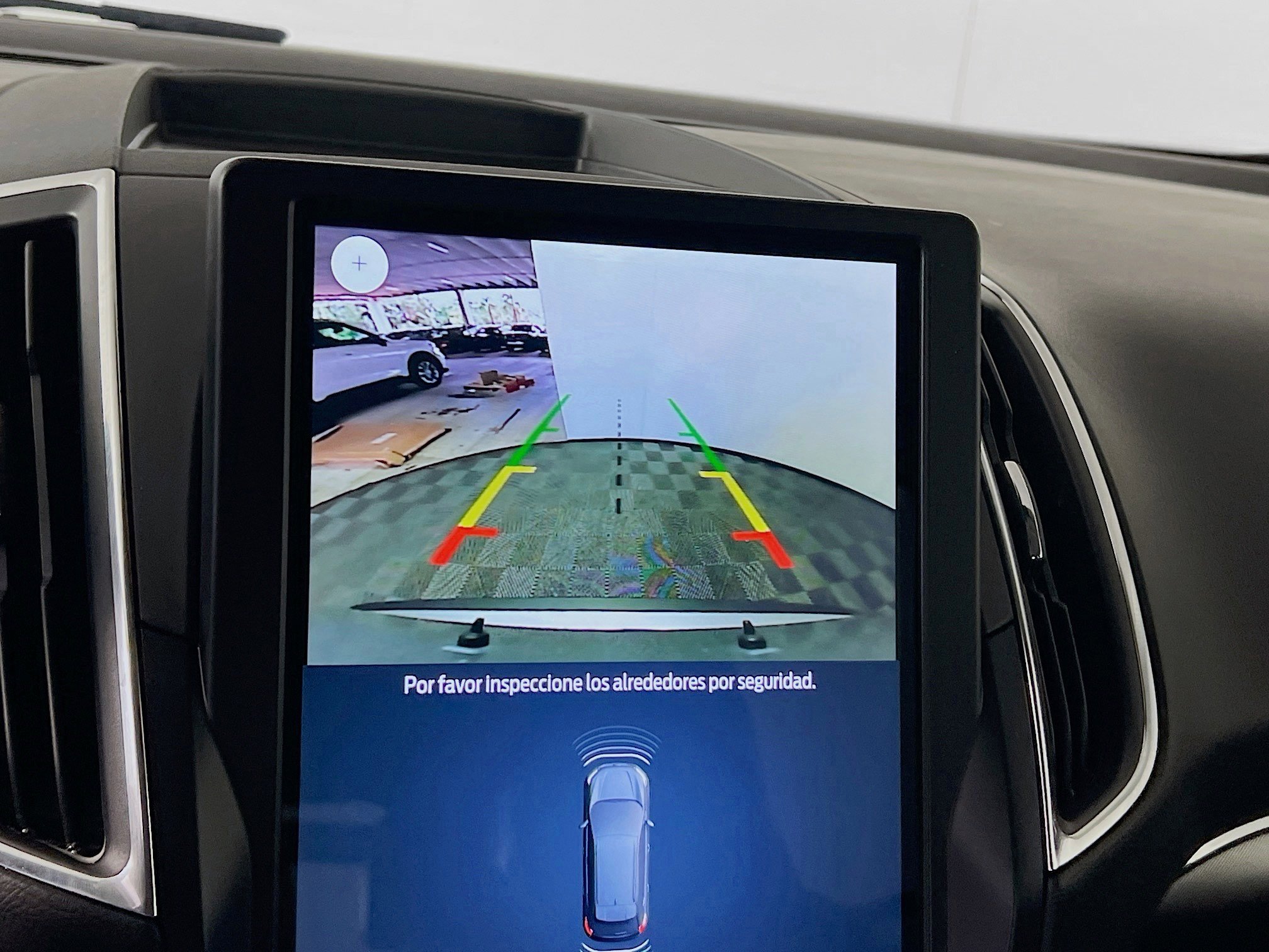 2024 Ford Edge Titanium photo 21