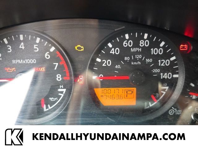 2016 Nissan Frontier SV's photo