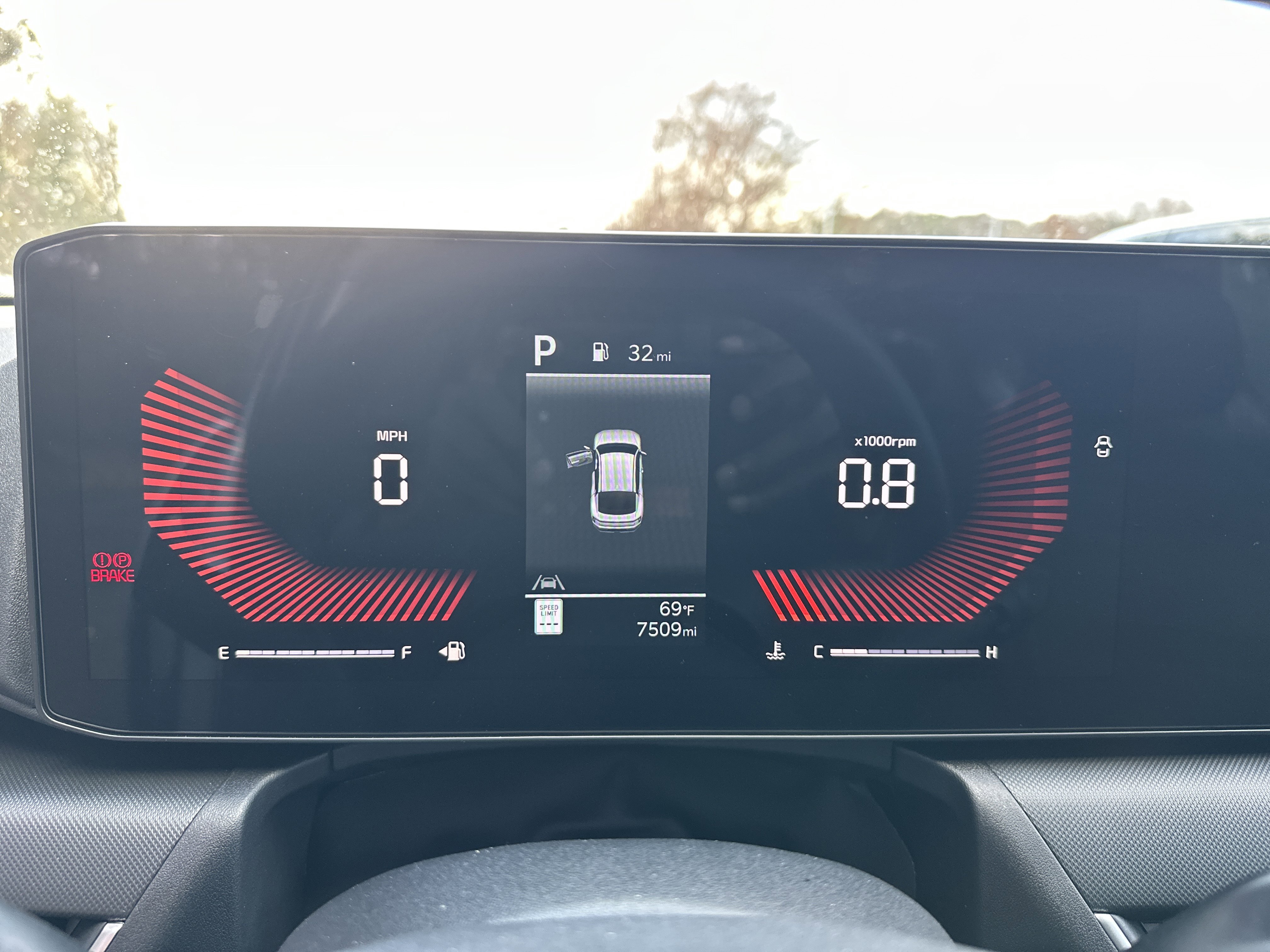 2025 Kia K4 LXS photo 2