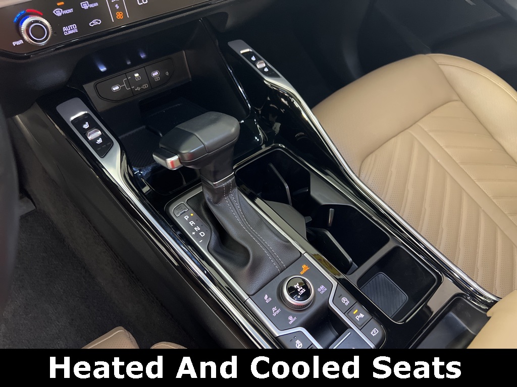 2025 Kia Sorento X-Line SX Prestige photo 9