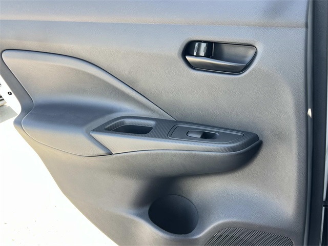 2025 Nissan Versa S photo 16
