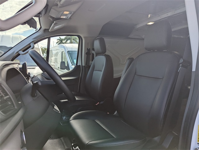 2024 Ford Transit photo 4