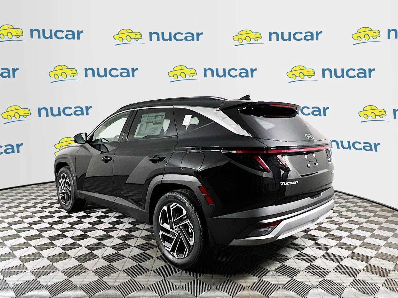 2025 Hyundai Tucson Hybrid Limited photo 4
