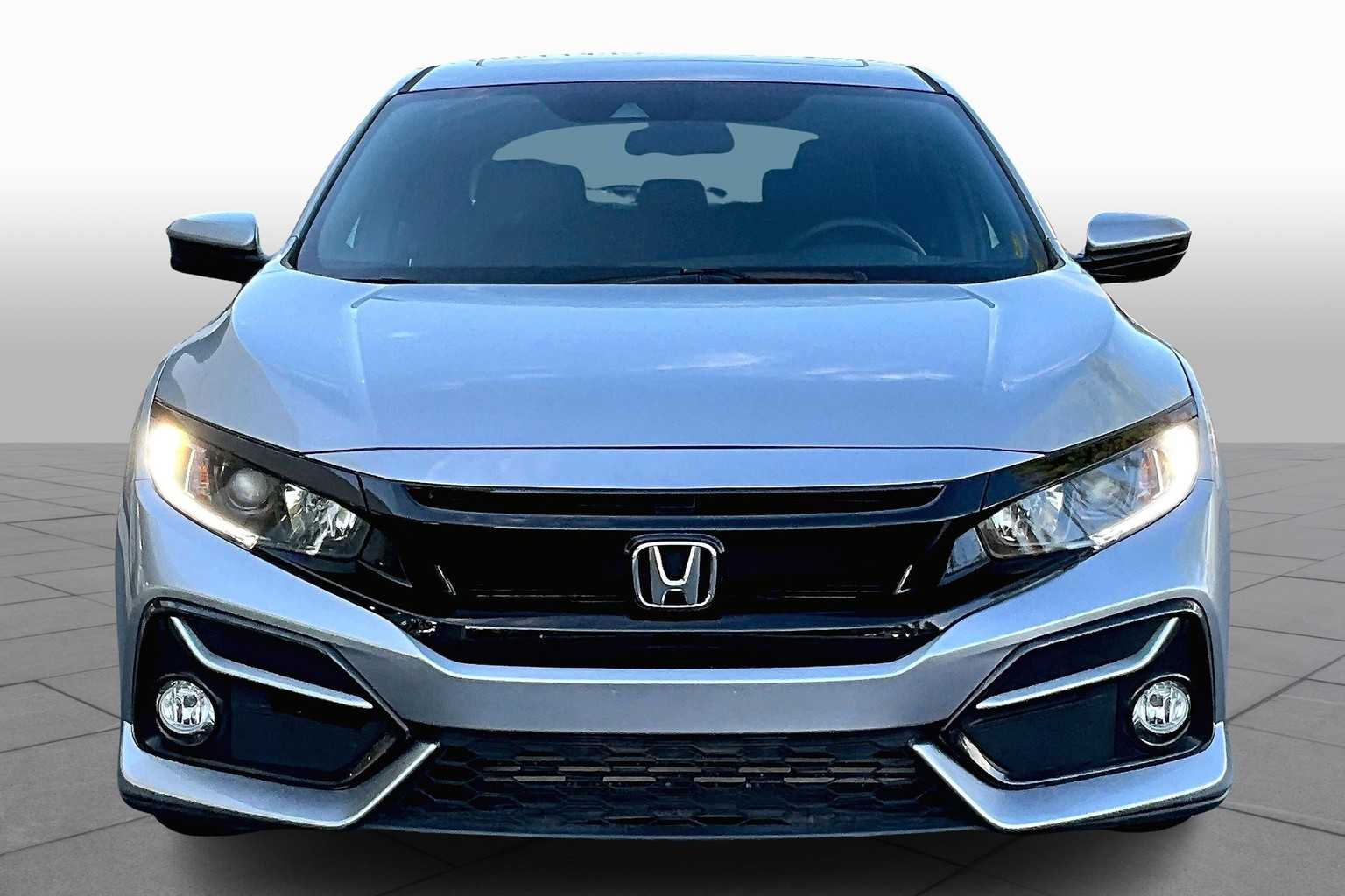 2021 Honda Civic Hatchback EX photo 3