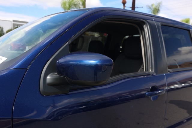 2023 Nissan Frontier SV photo 10