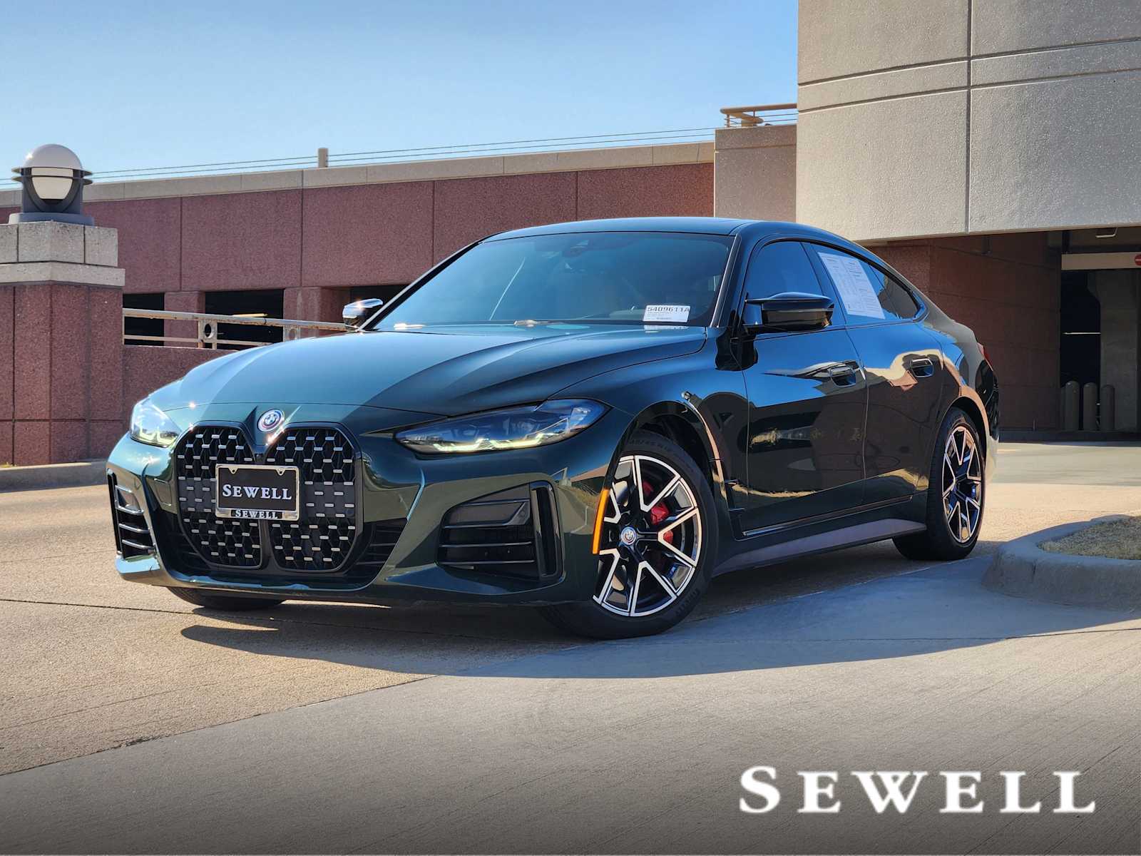 2023 BMW 4 Series M440i's photo