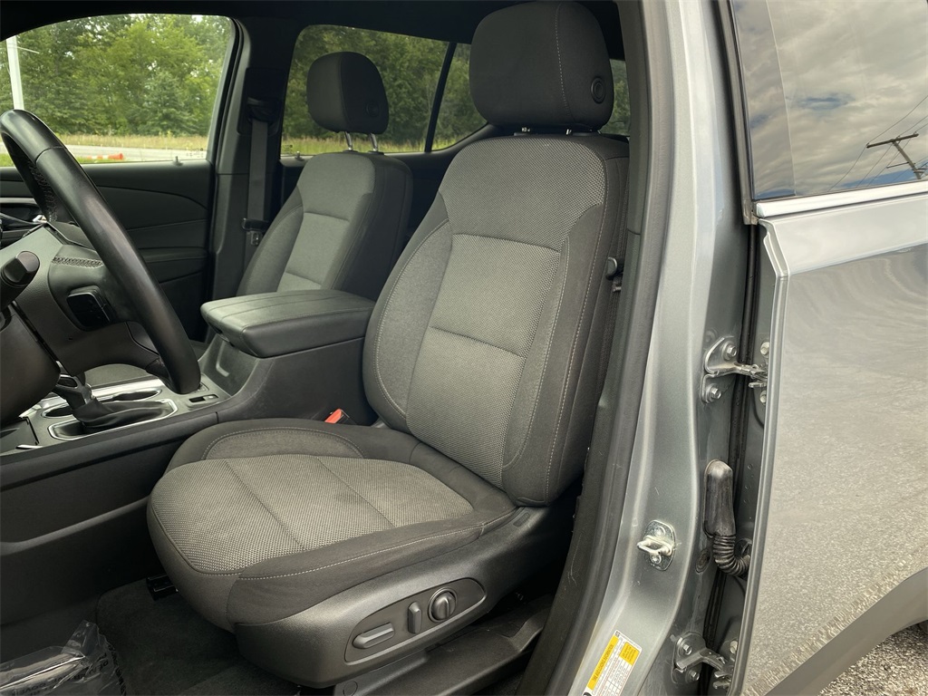 2023 Chevrolet Traverse photo 13