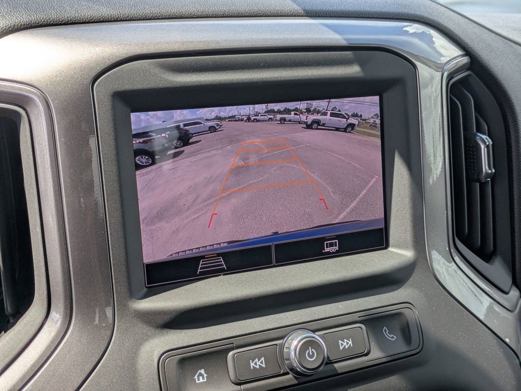 2025 Chevrolet Silverado 1500 Custom photo 18