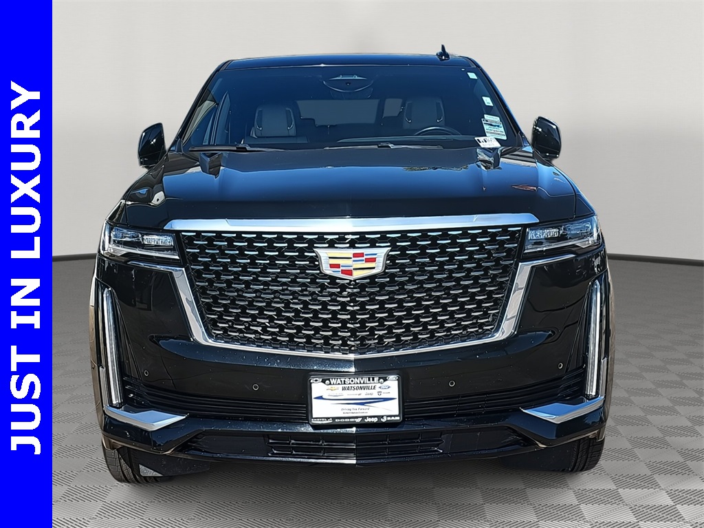 2023 Cadillac Escalade Premium Luxury photo 8