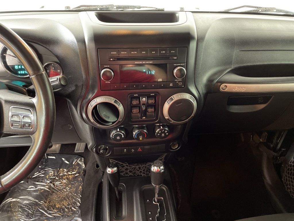 2016 Jeep Wrangler Unlimited Sport photo 22