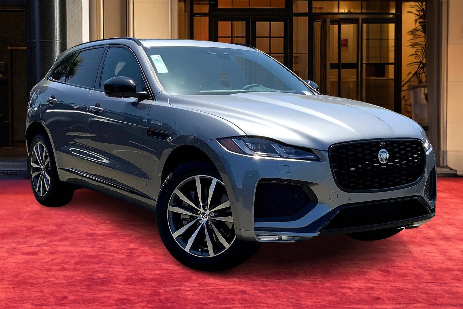 2026 Jaguar F-PACE P250 R-Dynamic S photo 2