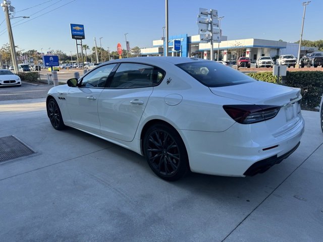 2022 Maserati Quattroporte GT photo 3