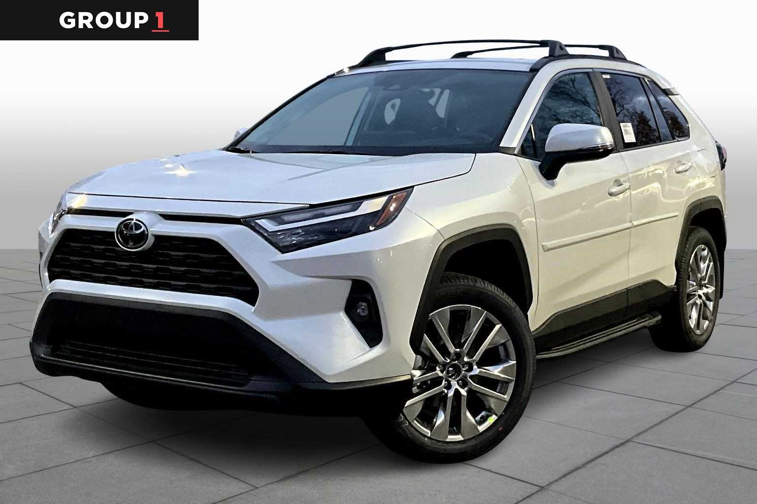 2025 Toyota RAV4 XLE Premium's photo