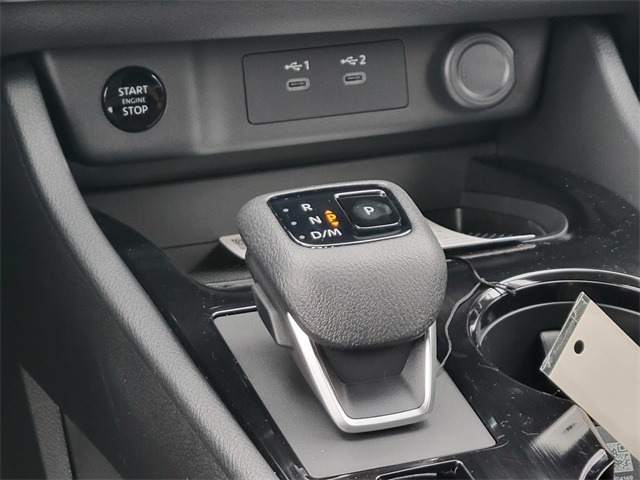 2026 Nissan Rogue SV photo 16