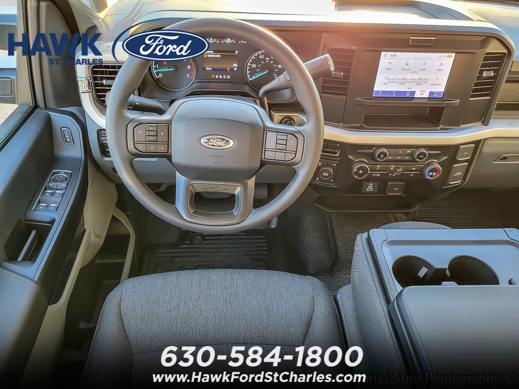 2025 FORD F-350 - Image 9