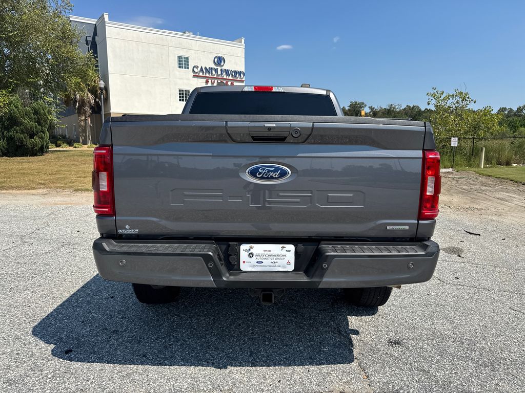 2021 Ford F-150 XLT photo 4