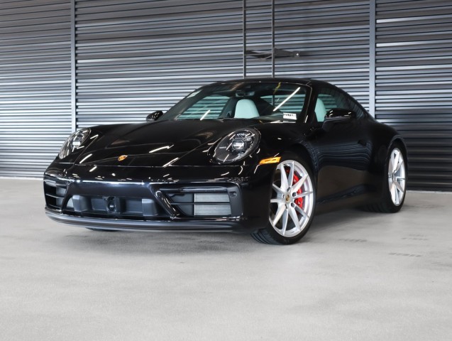 2024 Porsche 911 Carrera GTS Coupe