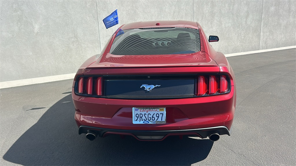2016 Ford Mustang EcoBoost Premium photo 5