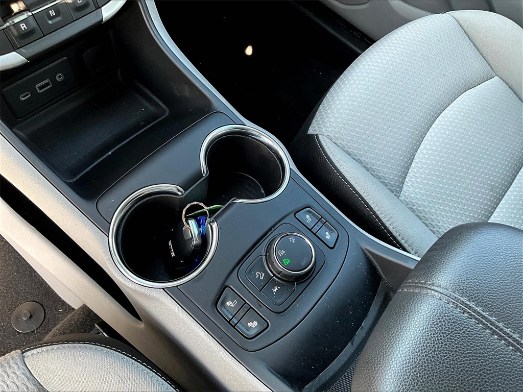 2023 Gmc Terrain SLE photo 19
