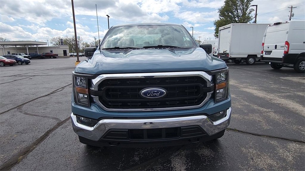 2023 Ford F-150 XLT photo 3