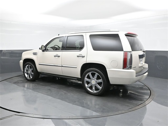 2012 Cadillac Escalade Platinum photo 5