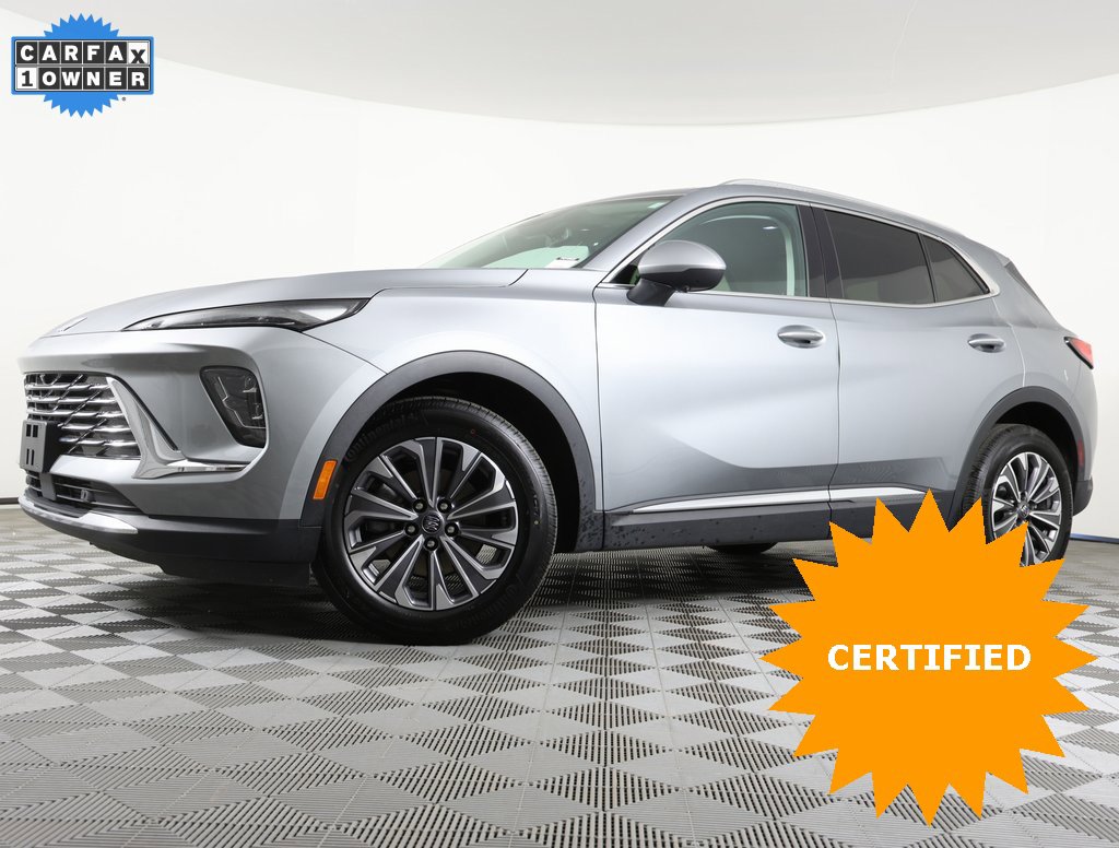 2025 Buick Envision Preferred's photo