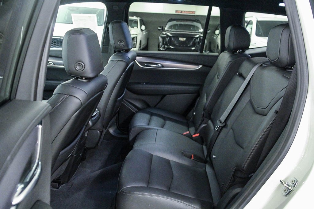 2023 Cadillac XT6 Luxury photo 16