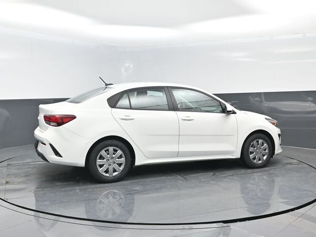 2023 Kia Rio LX S photo 3